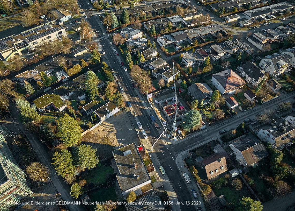 16.01.2023 - Baustelle Niederalmstraße 16 und HUGO-13